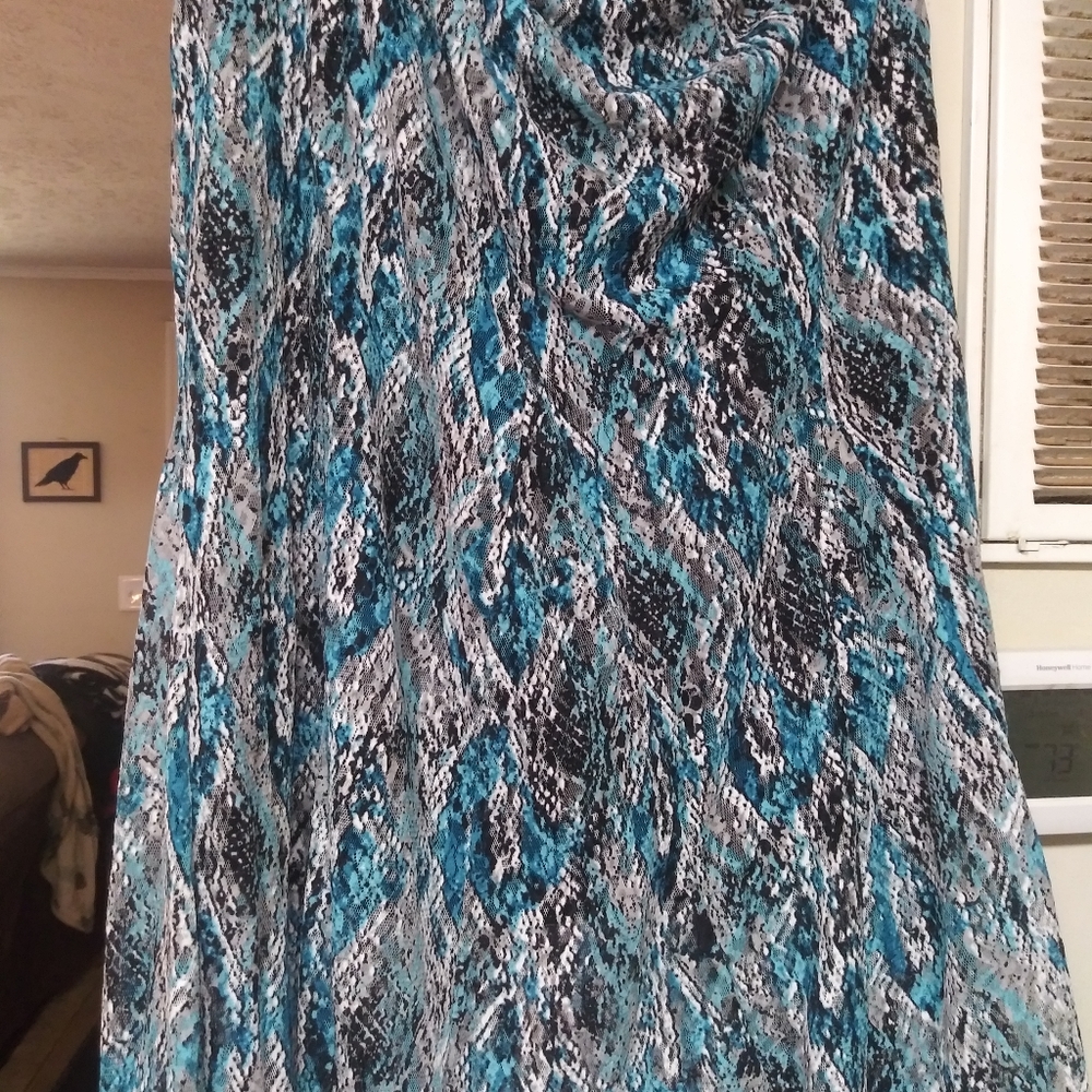 JM collection woman stretch blue patterned long skirt